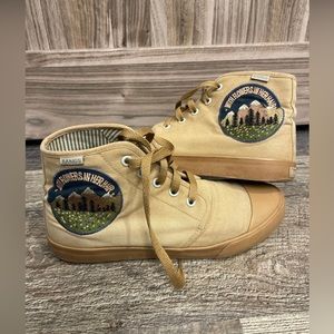 Bangs embroidered sneakers size 8